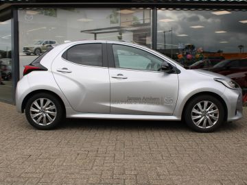 Mazda 2 Hybrid