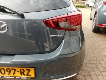 Mazda 2