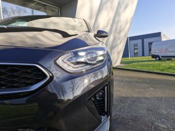 Kia ProCeed