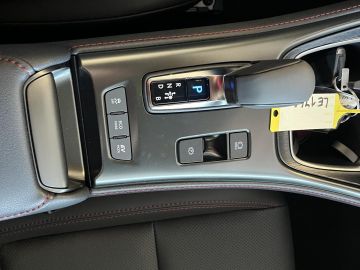 Lexus LBX