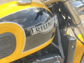 Triumph THUNDERBIRD