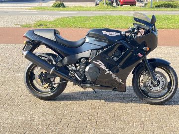 Triumph Daytona 1200