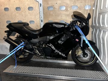 Triumph Daytona 1200