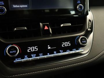Toyota Corolla Touring Sports