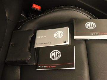 MG ZS EV