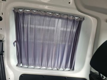 Volkswagen Caddy Maxi 1.0 TSI MINICAMPER / 76.000 KM.