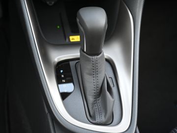Mazda 2 Hybrid