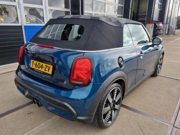 MINI Cooper S Cabrio