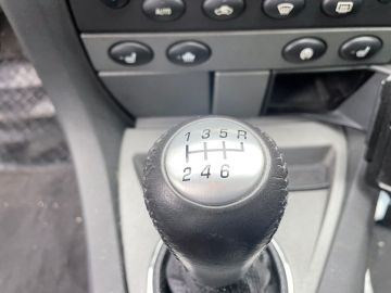 MG ZT