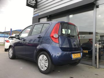 Opel Agila