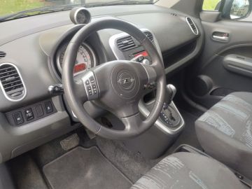 Opel Agila