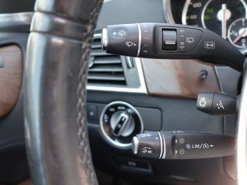 Mercedes-Benz M-Klasse
