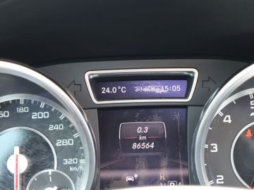 Mercedes-Benz M-Klasse