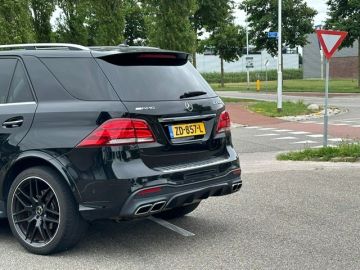 Mercedes-Benz M-Klasse