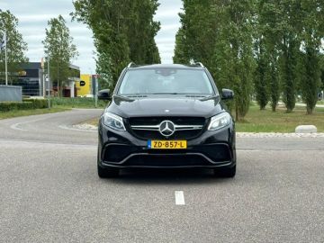 Mercedes-Benz M-Klasse