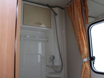 Chausson FLASH 03 M08 - Trekhaak - 6 Persoons - Cruise - Airco - Luifel - Fietsendrager - Rijklaar