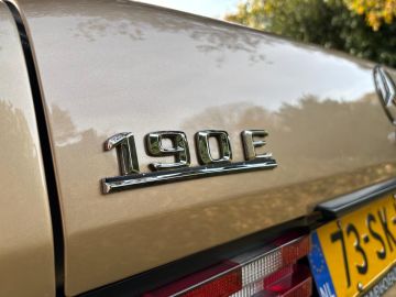 Mercedes-Benz 190