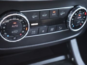 Mercedes-Benz M-Klasse