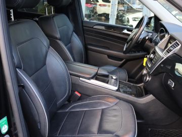 Mercedes-Benz M-Klasse