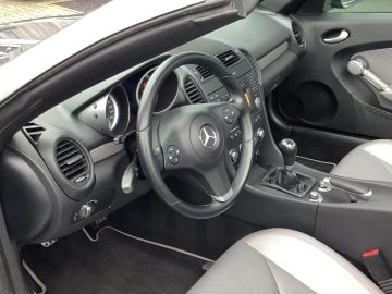 Mercedes-Benz SLK