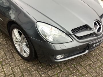 Mercedes-Benz SLK