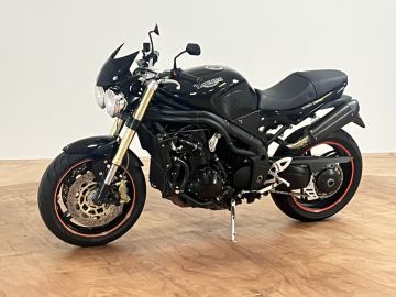 Triumph Street Triple