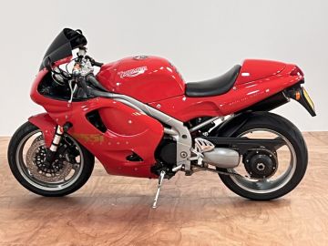 Triumph Sport Daytona T595