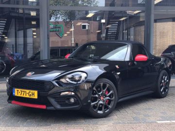 Abarth 124 Spider