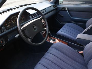 Mercedes-Benz 200-serie