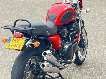 Triumph THUNDERBIRD