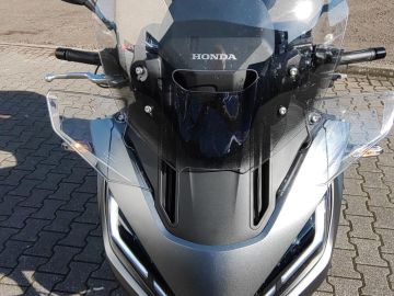 Honda NT 1100