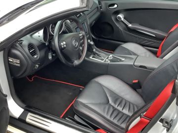 Mercedes-Benz SLK