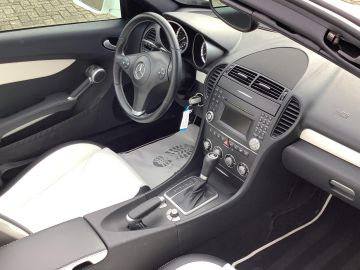 Mercedes-Benz SLK