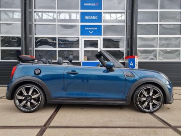 MINI Cooper S Cabrio