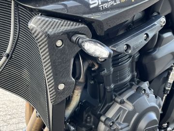 Triumph Speed Triple 1200 RR