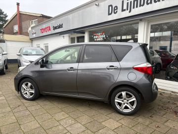 Toyota Verso-S