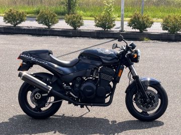 Triumph Tour Speed Triple T300