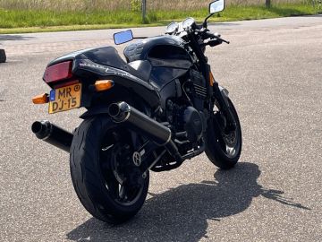 Triumph Tour Speed Triple T300