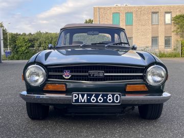 Triumph TR6