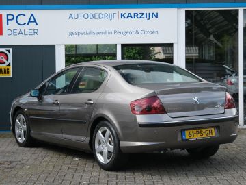 Peugeot 407