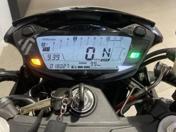 Suzuki SV650