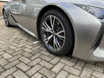 Lexus LC