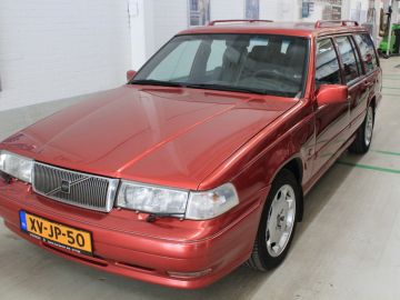 Volvo V90