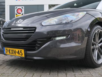 Peugeot RCZ