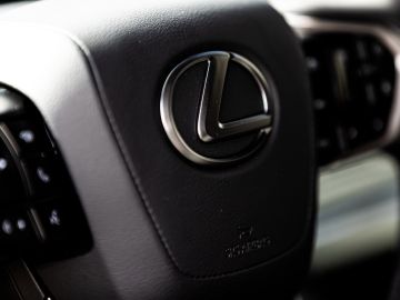 Lexus LBX