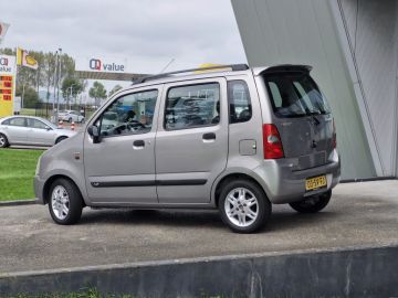 Suzuki Wagon R+