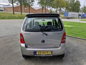 Suzuki Wagon R+