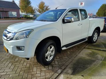 Isuzu D-max