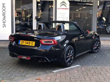 Abarth 124 Spider