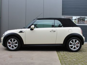 MINI Cooper Cabrio